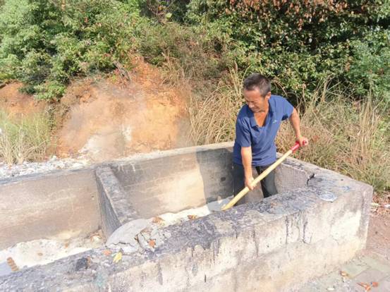 8370a28bca41dc4eb0691b0c8107960